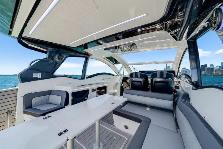  Yacht Photos Pics 2023 Galeon 375 Gto - Image 29