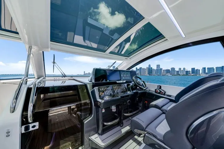  Yacht Photos Pics 2023 Galeon 375 Gto - Image 26