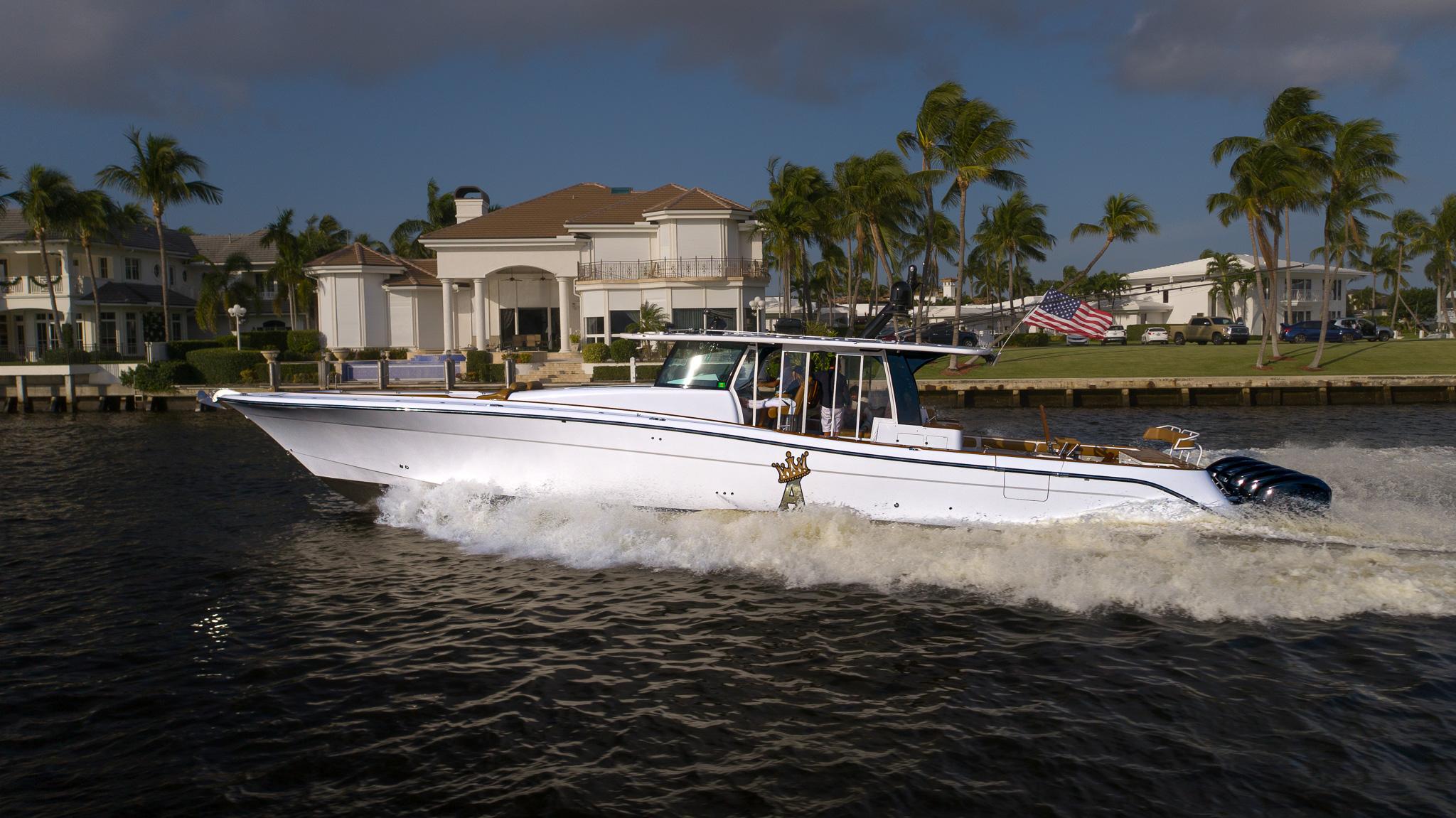 Outboard center console boat - 4200 Siesta - HydraSports Custom