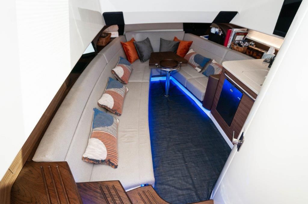 2018 Boston Whaler 42 