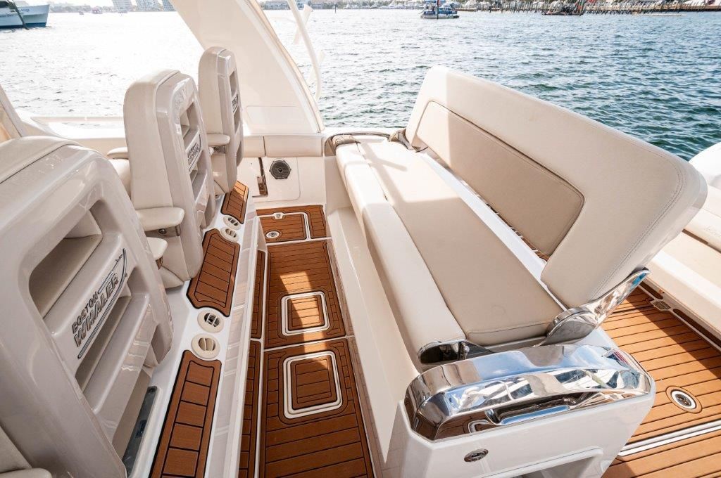 2018 Boston Whaler 42 