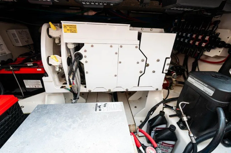 The Tyder II Yacht Photos Pics 2018 42 Boston Whaler 420 Outrage The Tyder II Seakeeper