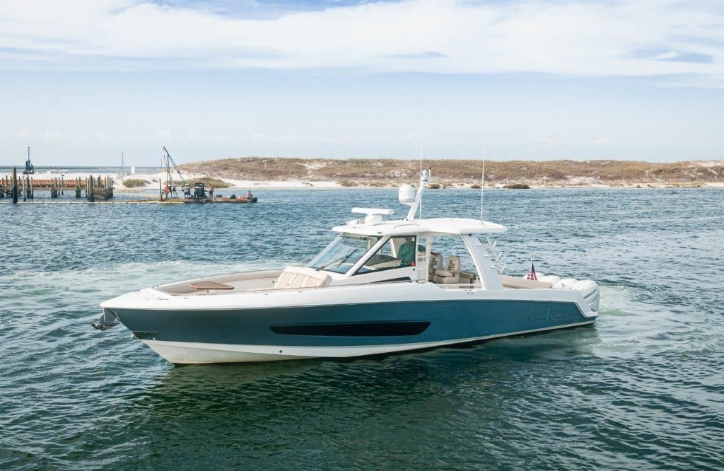 2018 Boston Whaler 42 