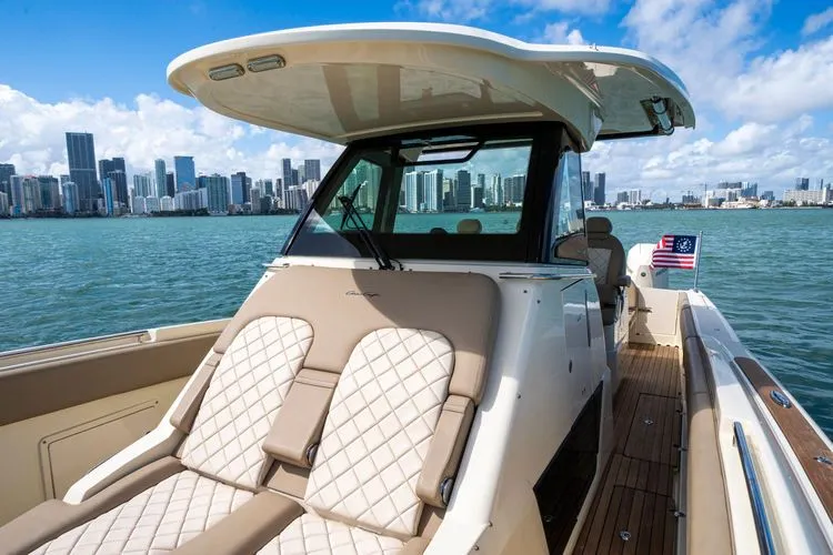  Yacht Photos Pics 2022 Chris-craft Catalina 34 - Image 29