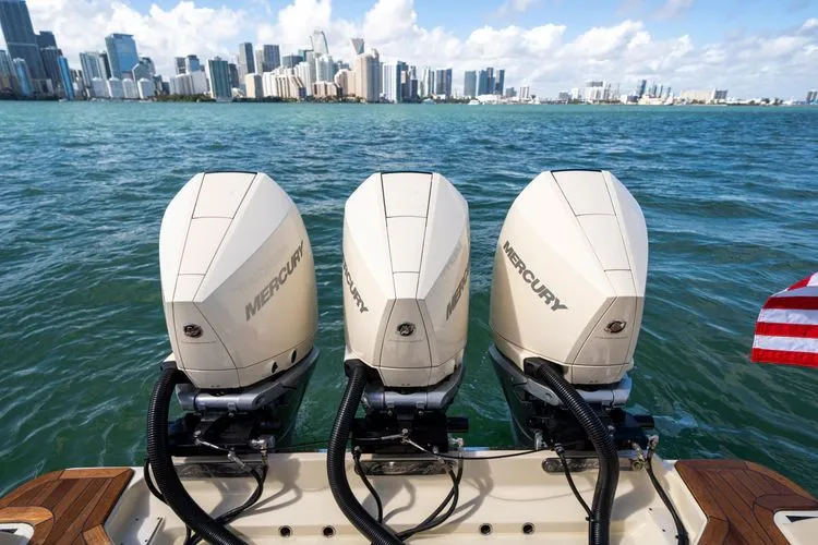  Yacht Photos Pics 2022 Chris-craft Catalina 34 - Image 9