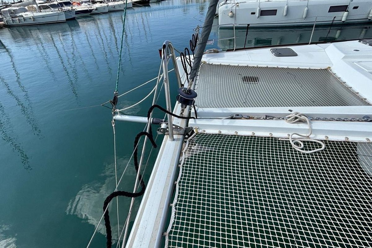 2008 Lagoon 44 