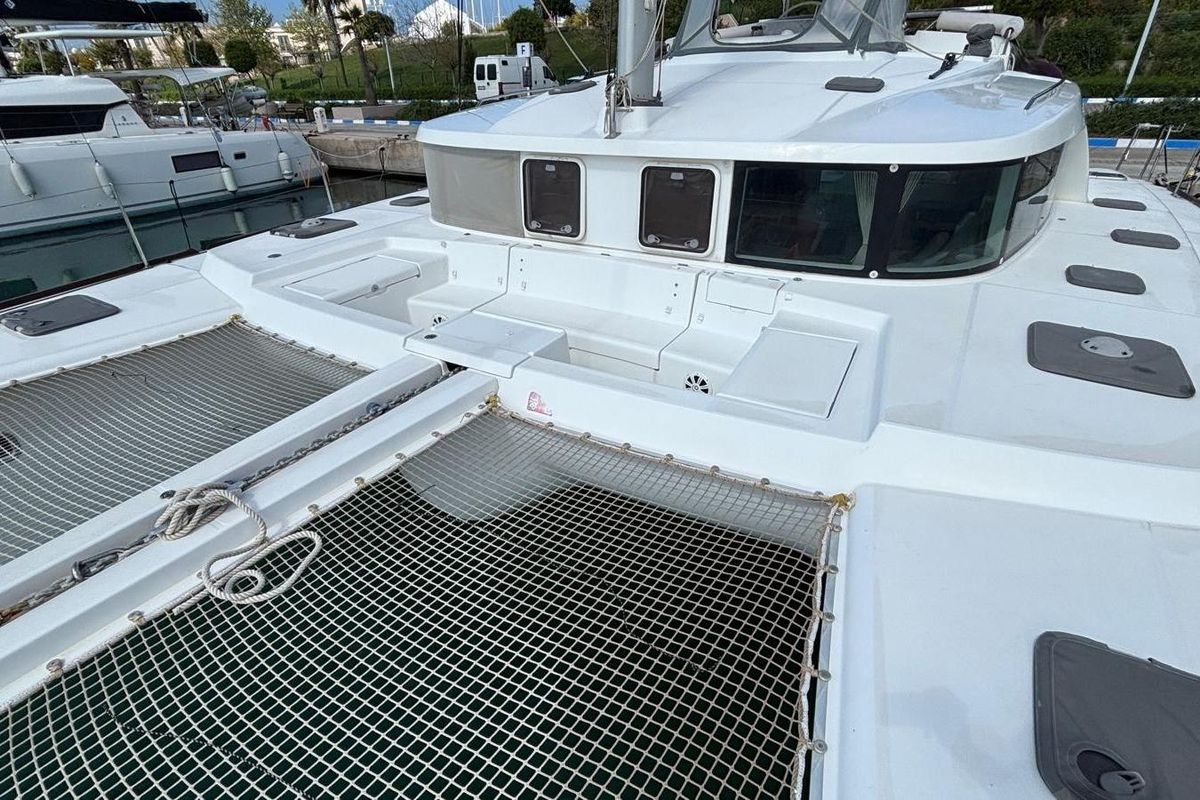 2008 Lagoon 44 