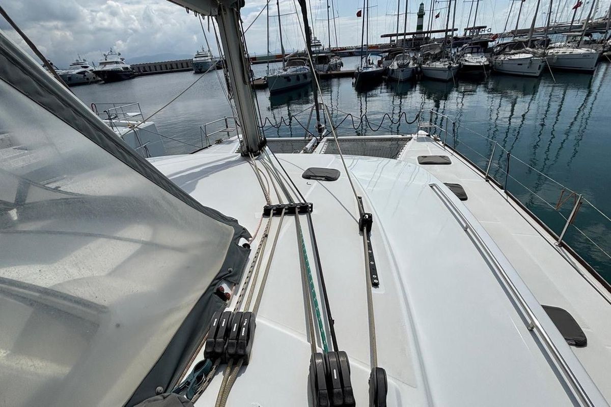 2008 Lagoon 44 