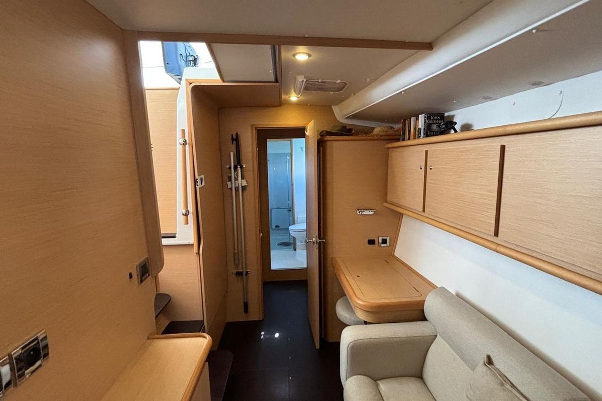 2008 Lagoon 44 