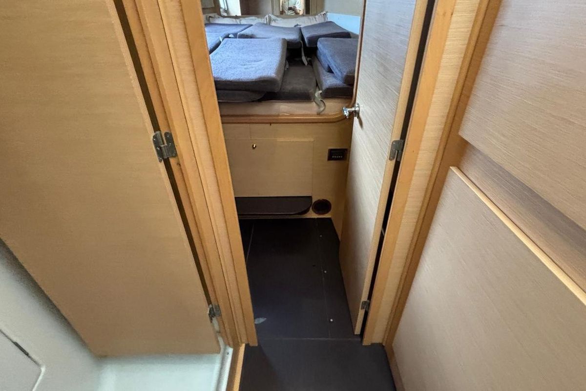 2008 Lagoon 44 