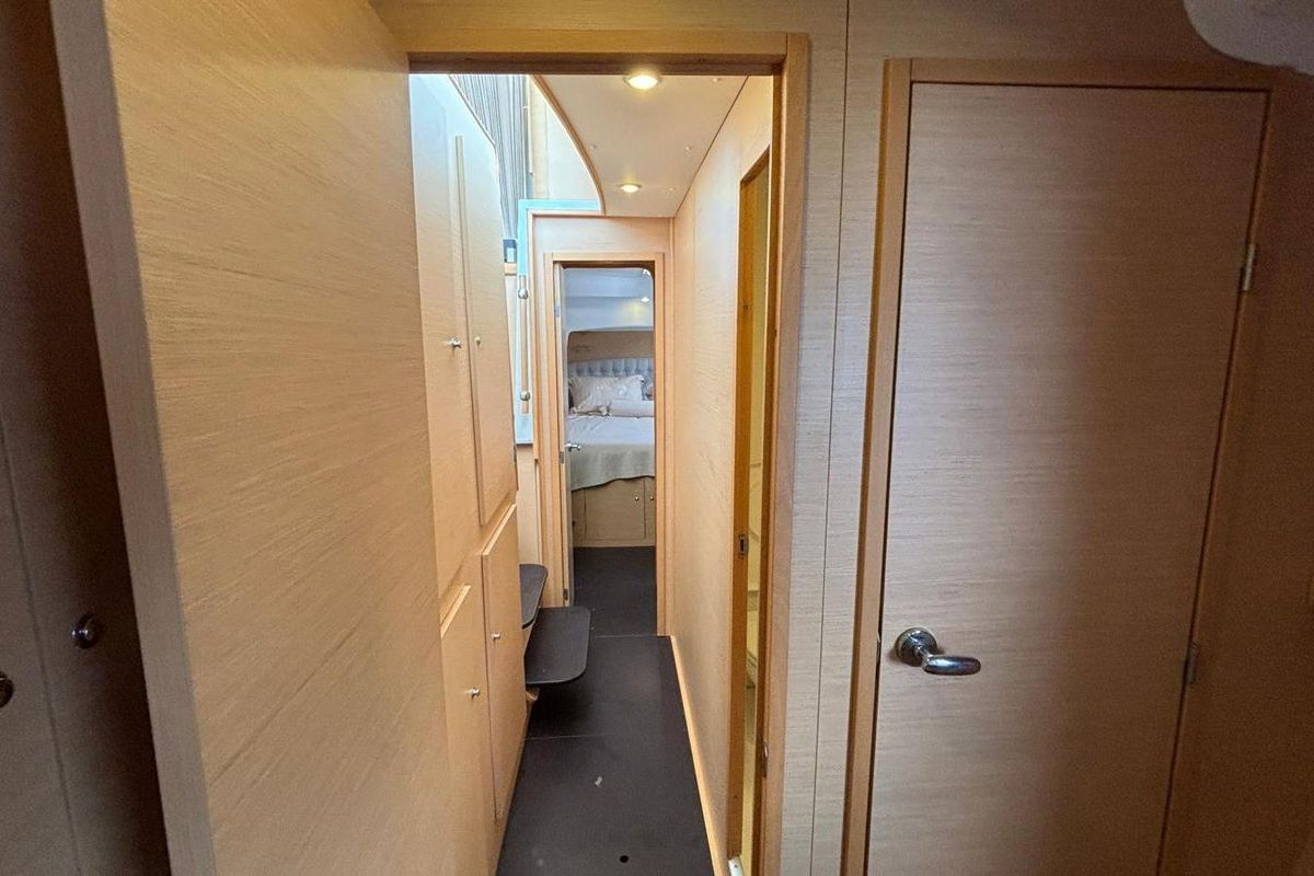 2008 Lagoon 44 