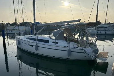 2016 Bavaria Cruiser 37