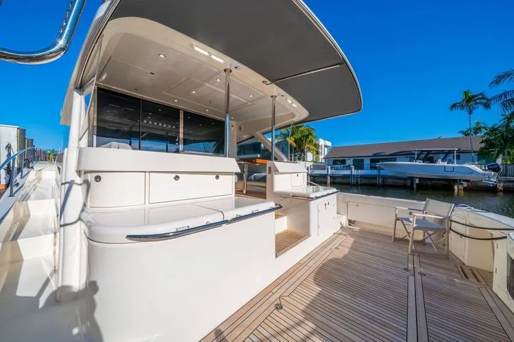  Yacht Photos Pics 2023 Riviera 64 Sports Motor Yacht - Image 9