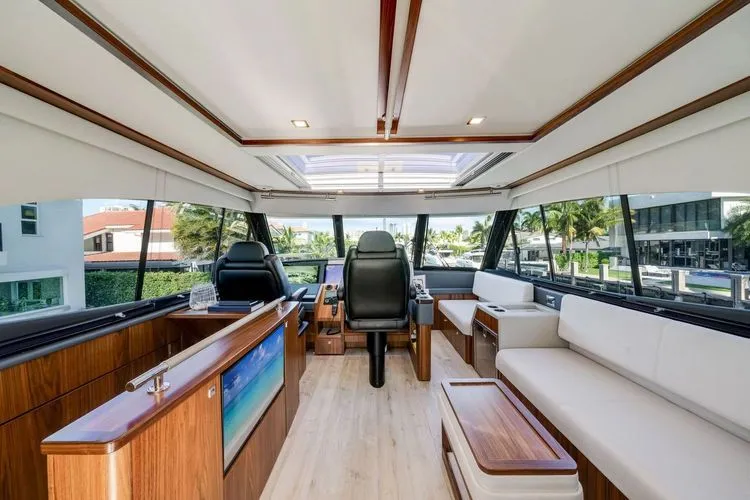  Yacht Photos Pics 2023 Riviera 64 Sports Motor Yacht - Image 25