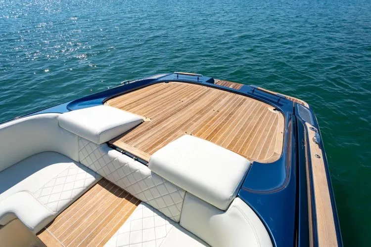  Yacht Photos Pics 2020 Chris-craft Corsair 34 - Image 11