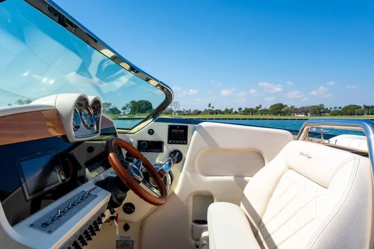  Yacht Photos Pics 2020 Chris-craft Corsair 34 - Image 34