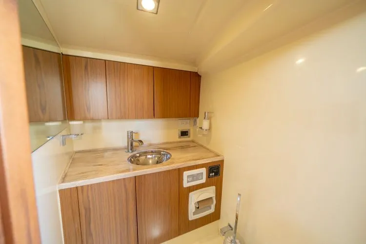  Yacht Photos Pics 2020 Chris-craft Corsair 34 - Image 46