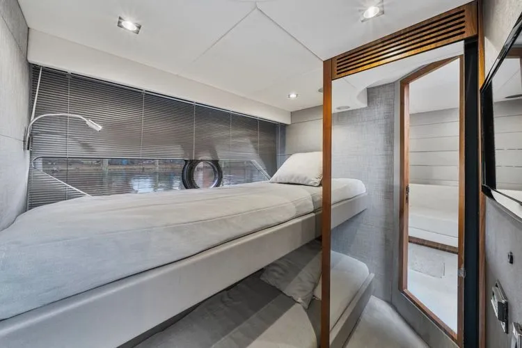  Yacht Photos Pics 2018 Sunseeker Predator 57 - Image 27