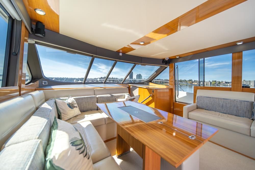 2013 Maritimo 58 