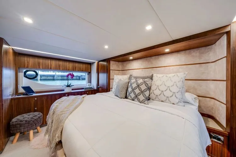  Yacht Photos Pics 2023 Riviera 64 Sports Motor Yacht - Image 38