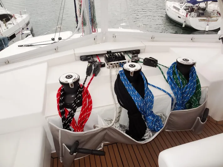 Dalliance Yacht Photos Pics 