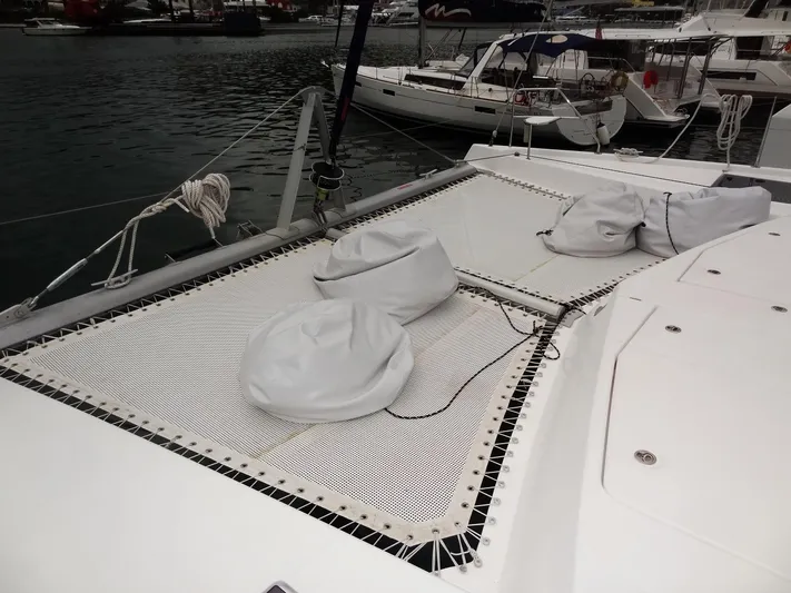 Dalliance Yacht Photos Pics 