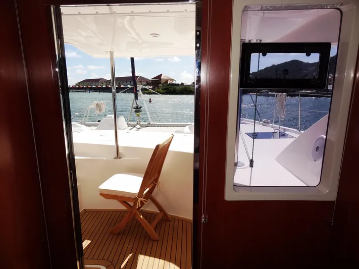 Dalliance Yacht Photos Pics 