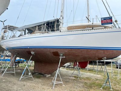 Yacht