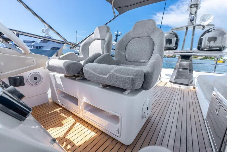  Yacht Photos Pics Luxury seating on 2019 Azimut S7 yacht, featuring sleek design and ocean view.