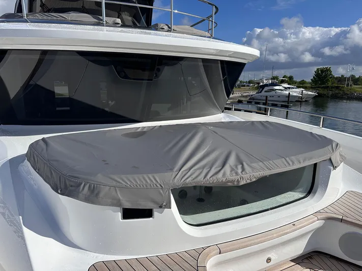 X80034 Yacht Photos Pics 