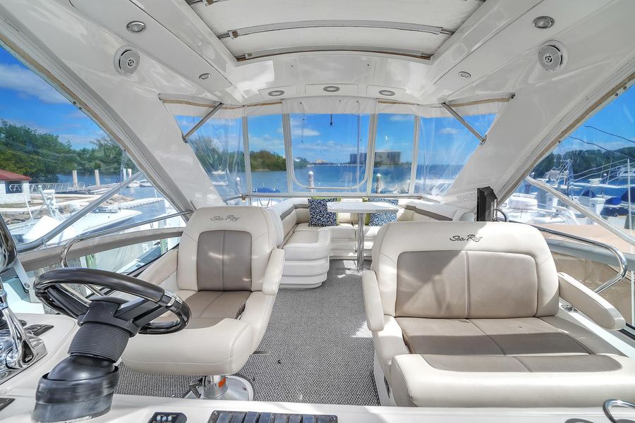 2012 Sea Ray 450 Sedan Bridge