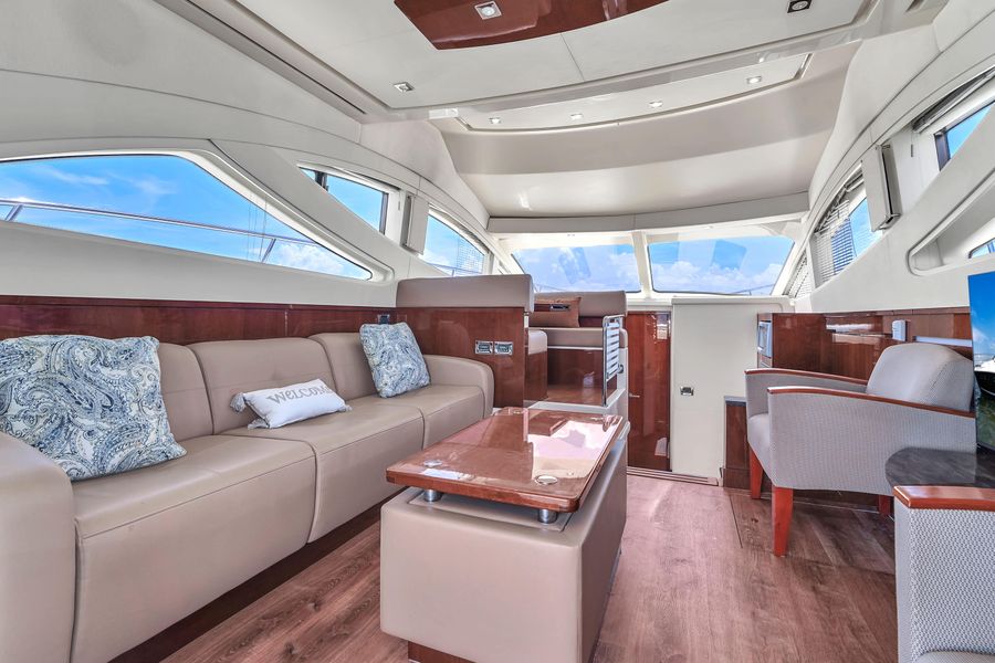 2012 Sea Ray 450 Sedan Bridge