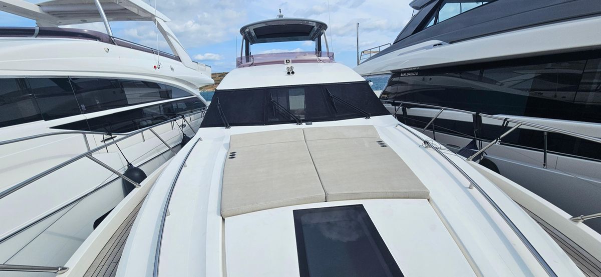 2014 Princess 63 