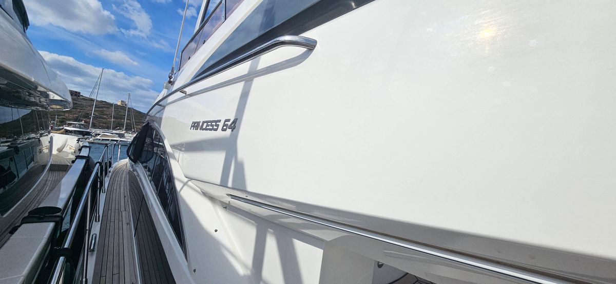 2014 Princess 63 