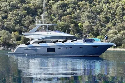 2014 Princess 64