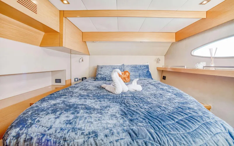 Endless Azul Yacht Photos Pics Luxurious bedroom in 2013 Fountaine Pajot Sanya 57 yacht with elegant decor.