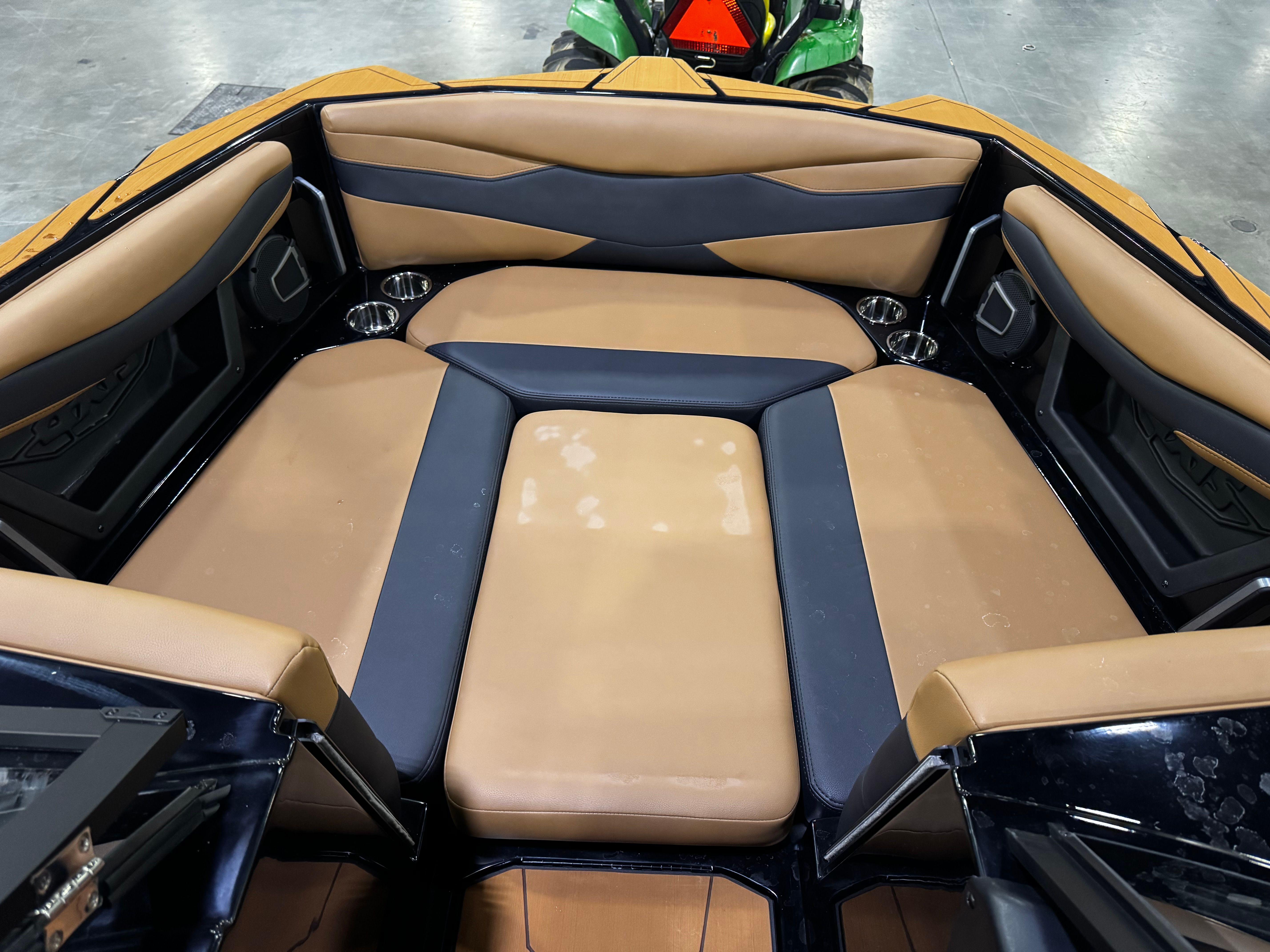 2025 AXIS A245 - Image 7