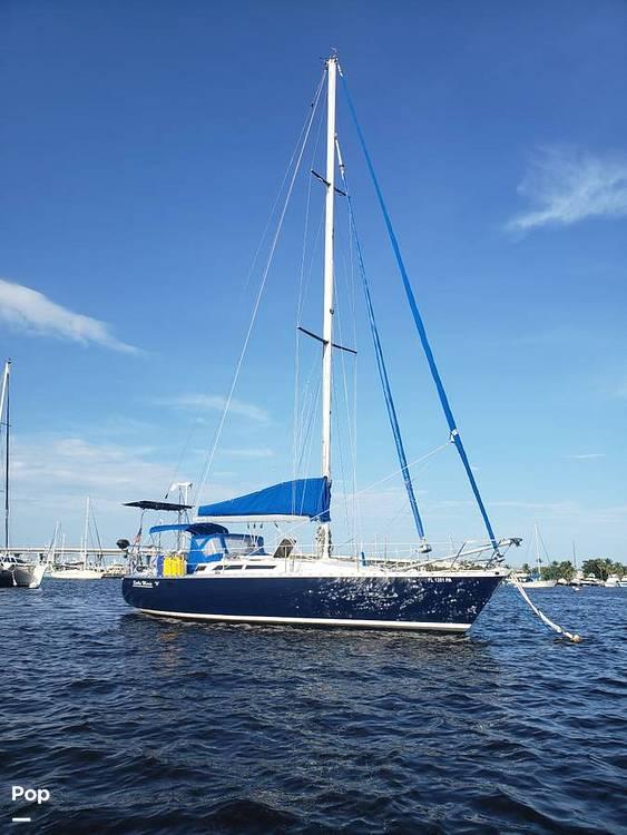 Beneteau Moorings 39 image