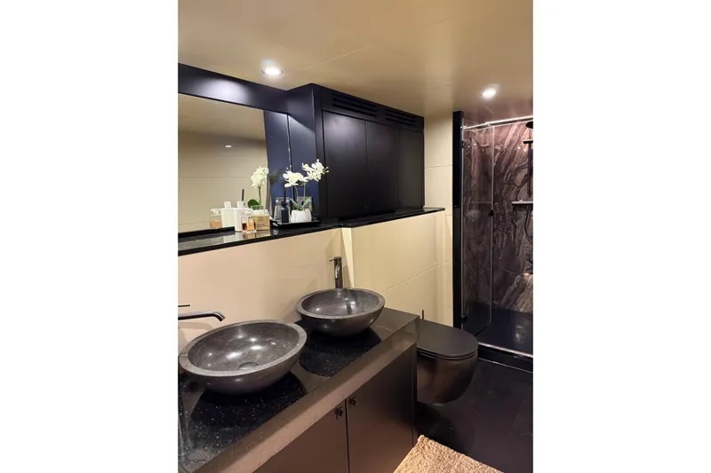  Yacht Photos Pics Luxurious bathroom in 2025 Van der Heijden Exclusive Deluxe 2000 Sportbridge yacht.