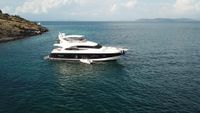 2011 Princess 72