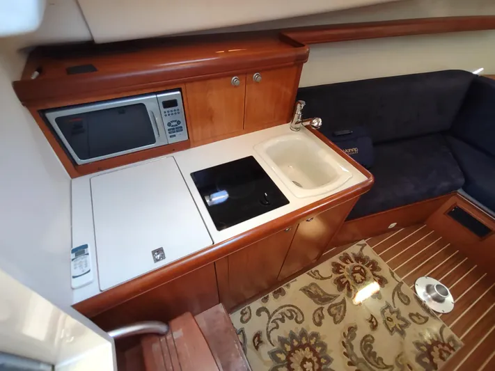 Getaweigh Yacht Photos Pics 