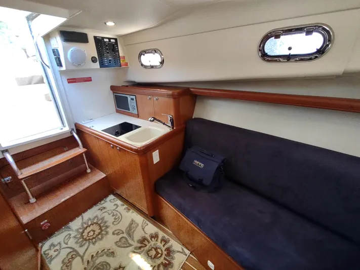 Getaweigh Yacht Photos Pics 