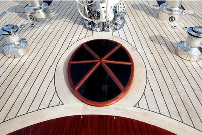 Yacht