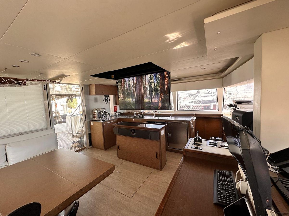 2018 Lagoon 58 