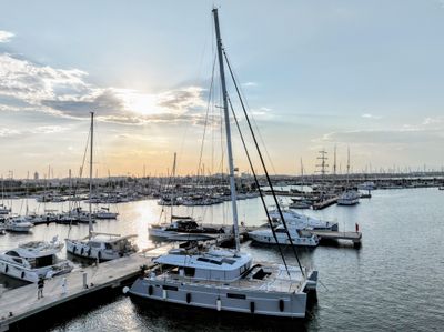 Yacht
