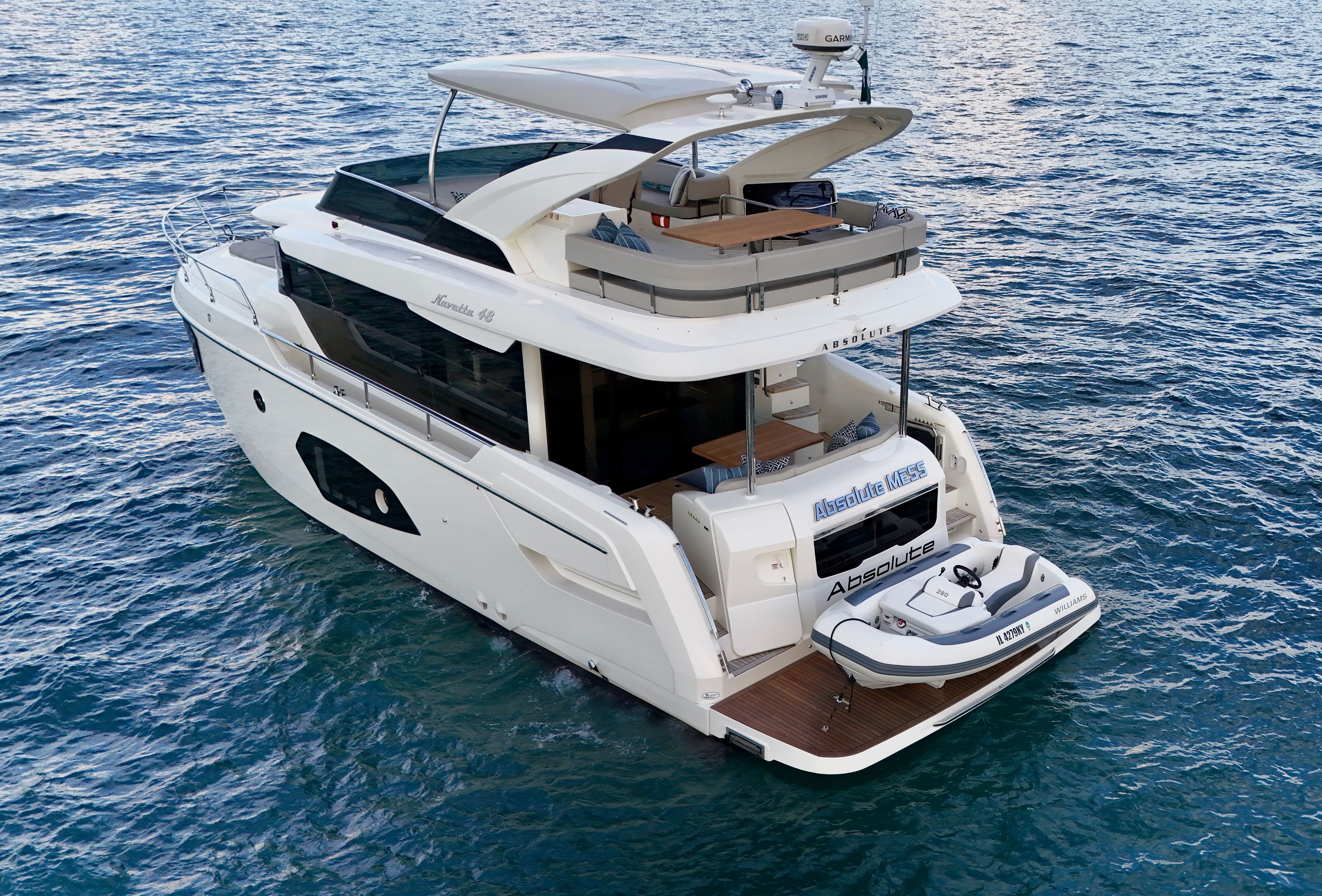 Yacht