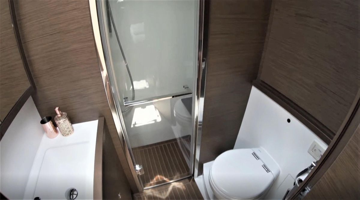 2018 Lagoon 58 