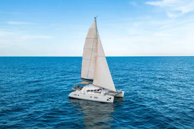 2005 Lagoon 380 S2