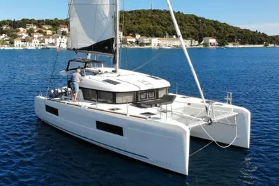 2020 Lagoon 40