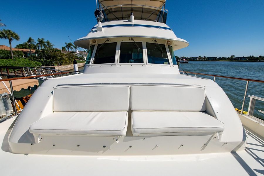 1986 Hatteras 72 Motor Yacht